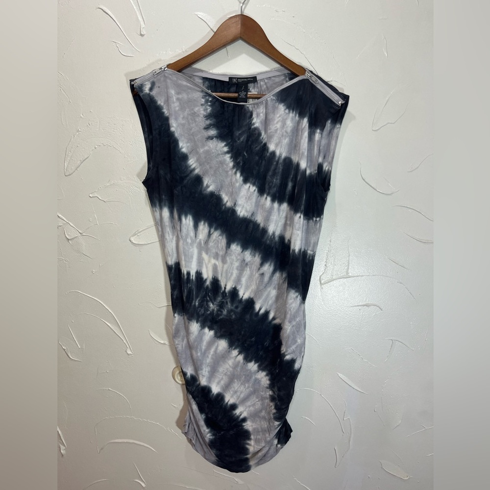 NWT INC international Concepts Tie Dye Bodycon Dress w/Zipper Boat Neck SZ M